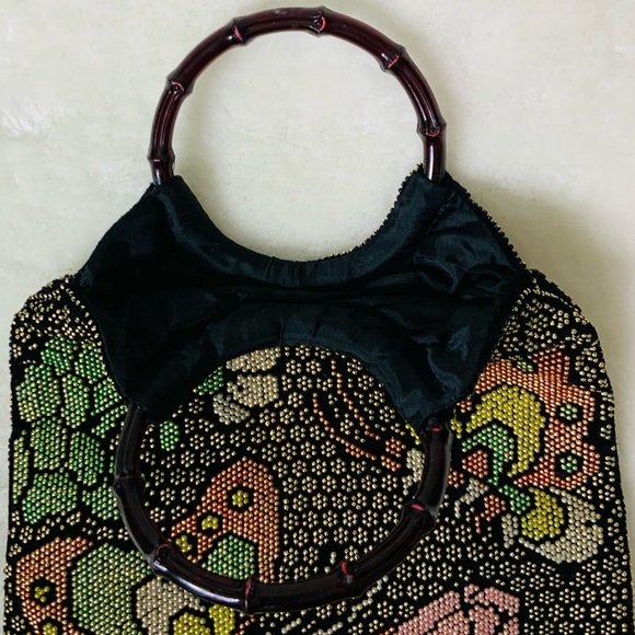 VINTAGE Texturized Floral Hobo Handbag